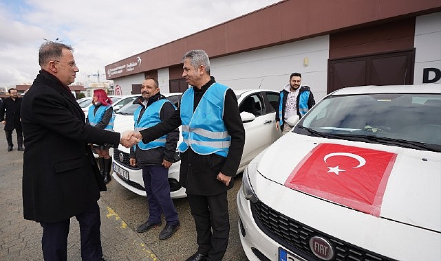 Beylikdüzü Belediyesi, Ramazan ayı dolayısıyla ilçede yaşayan ihtiyaç sahibi ailelere gıda kolisi desteğinde bulunmaya devam ediyor