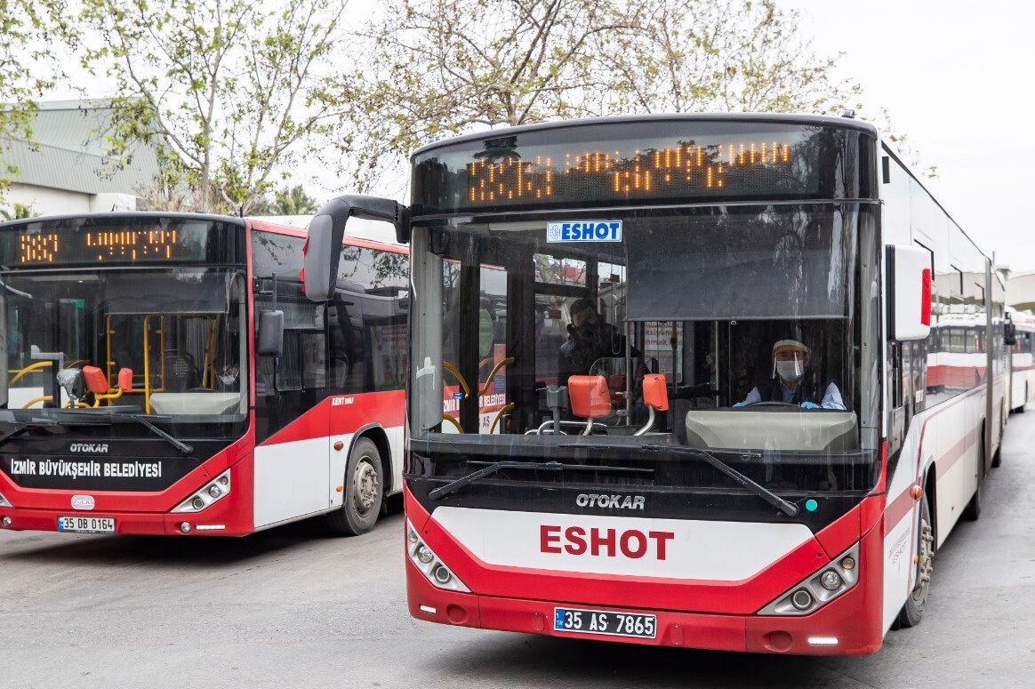 İzmir'de Bayram Boyunca Toplu Taşıma Ücretsiz 
