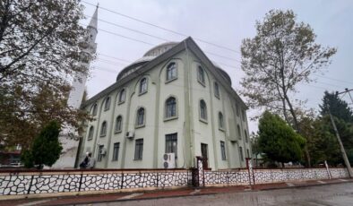 Kocaeli’de Yavuz Selim Camii’nin dış cephesini yeniledi