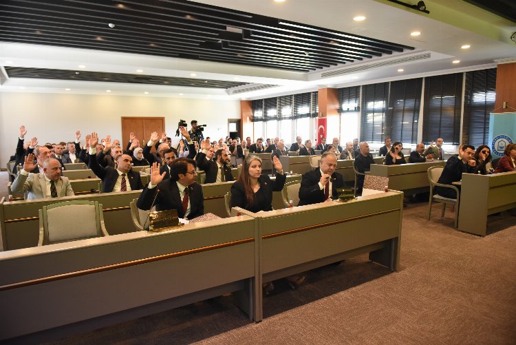 Yıldırım Belediyesi’nin yeni dönem ilk meclis toplantısı gerçekleşti