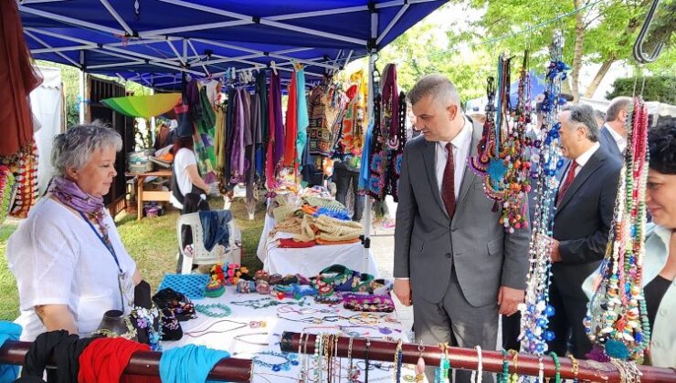 Bahar Şenliği Kavaklı Sahili Amfi’de başladı