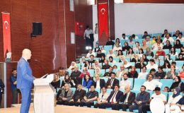 Harran Üniversitesinde Eczacılık Fakültesi Öğrencileri Beyaz Önlüklerini Giydi