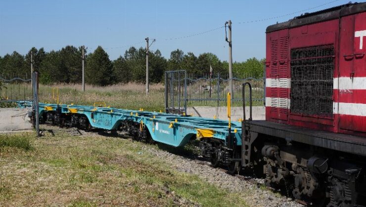 Konteyner vagonlar TCDD’ye teslim edildi