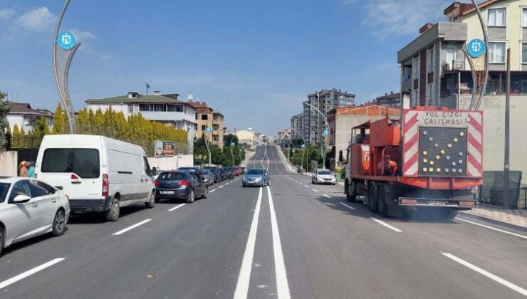 Körfez Mevlana Caddesi’nde yol çizgileri de tamam