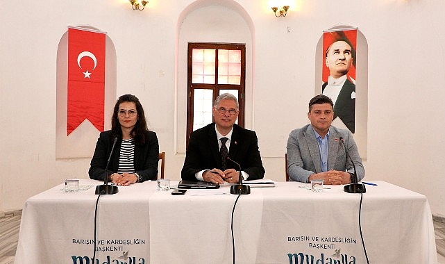 Mudanya Belediyesi Mayıs Ayı Olağan Meclis Toplantısı’nda Mudanya Dolgu Alanı’nda bulunan Kapalı Pazar Yeri’nin yeniden kullanıma açılması oy birliği ile kabul edildi