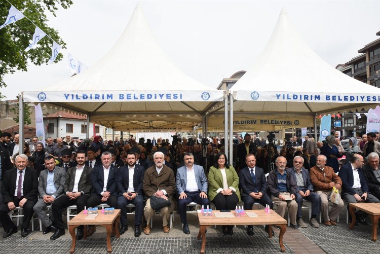 Yıldırım'da Erguvan Bayramı kutlandı