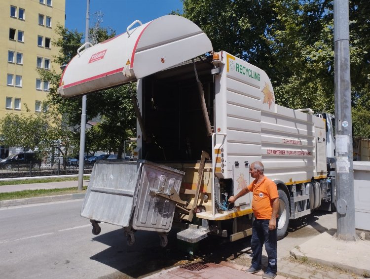 Bursa Gemlik'te temizlik seferberliğine devam