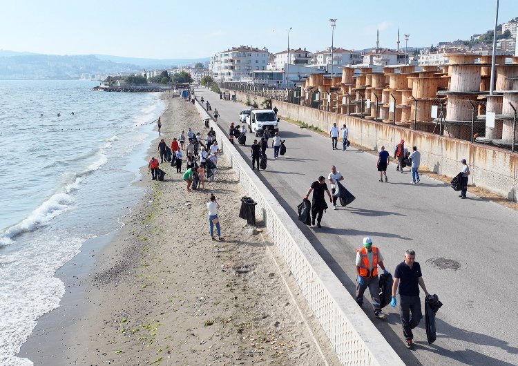 Bursa Mudanya'dan temizlik duyarlılığı!