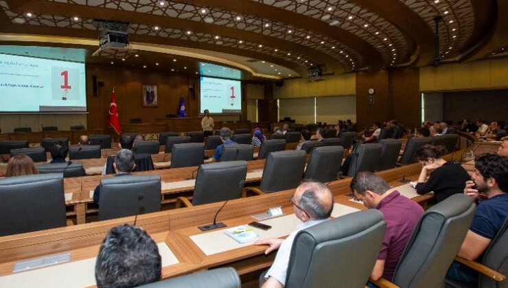 Bursa’da Büyükşehir’de ‘Sözleşme ve hak ediş uygulamaları eğitimi’