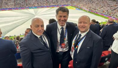 Büyükekşi, EURO 2024 açılışı öncesi FIFA ve UEFA başkanları ile buluştu