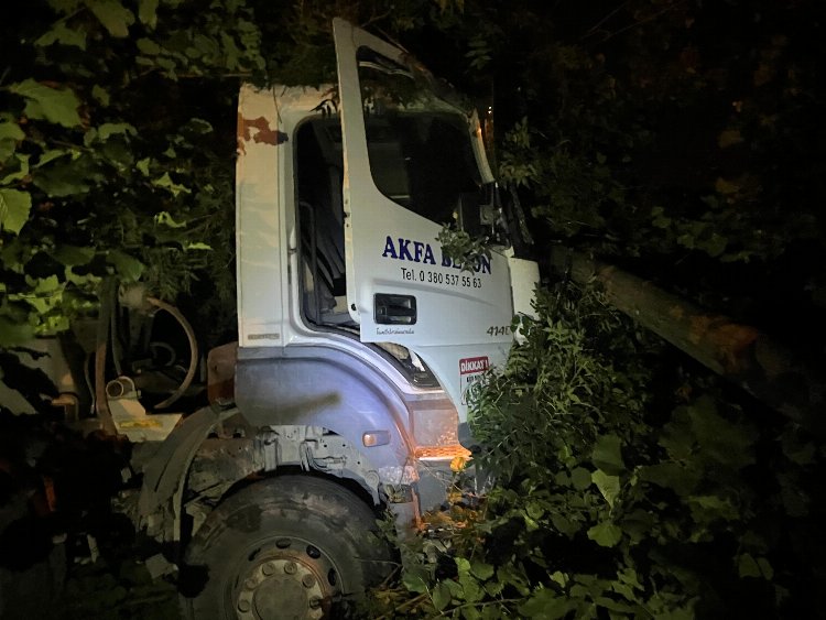 Düzce Akçakoca yolunda trafik kazasında 1 kişi öldü 