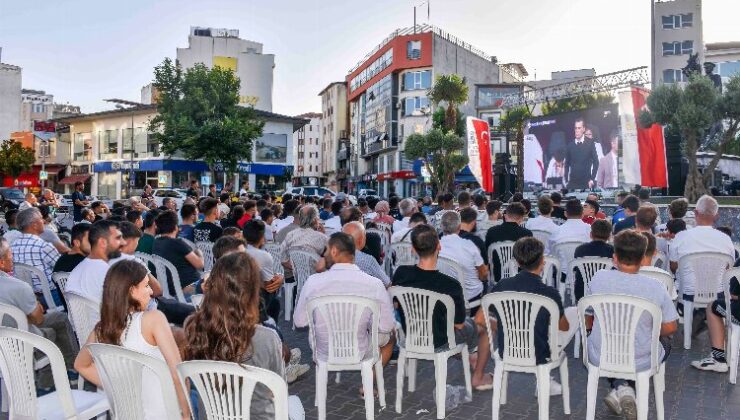 Karacabey’de milli maç heyecanı dev ekranda yaşanacak