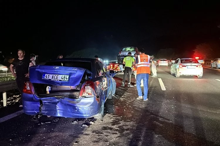 Anadolu Otoyolu'unda zincirleme kaza