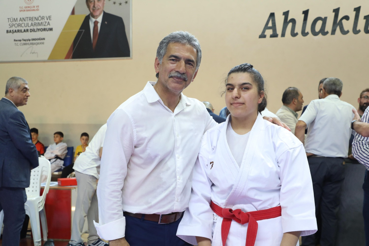 Bursa Gemlik'te uluslararası karate heyecanı