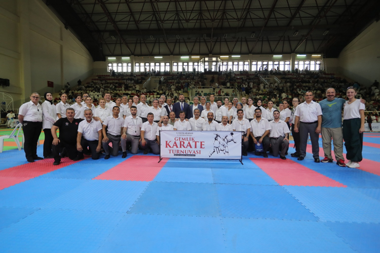 Bursa Gemlik'te uluslararası karate heyecanı