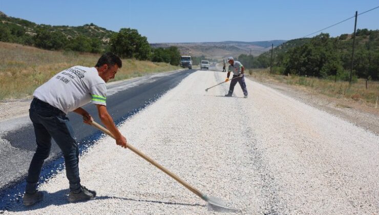 Eskişehir’de kırsal mahalle yolları yeniniyor