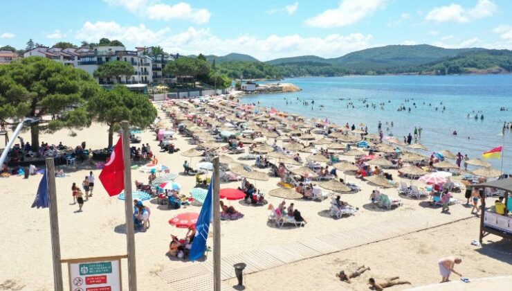 Kocaeli’nin mavi bayraklı plajlarında deniz keyfi