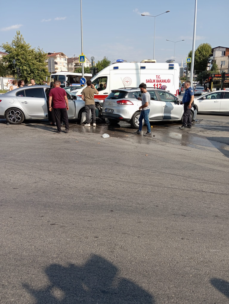 Bursa'da yine aynı yer, yine kaza