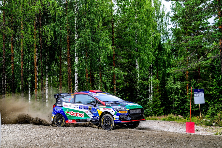 Castrol Ford Team Türkiye, Türk bayrağını Finlandiya'da dalgalandırdı