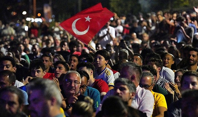 İzmir’de “Filenin Sultanları” için dev heyecan