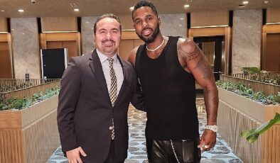 Müziğin dahi çocuğu Jason Derulo Türk kahvaltısına hayran kaldı