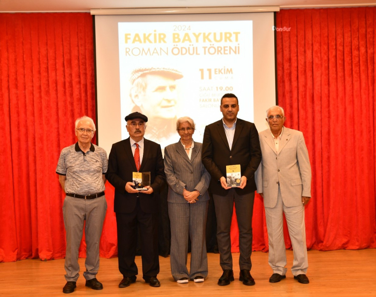 Fakir Baykurt Roman Ödülü Yazar Mehmet Saydur’a verildi