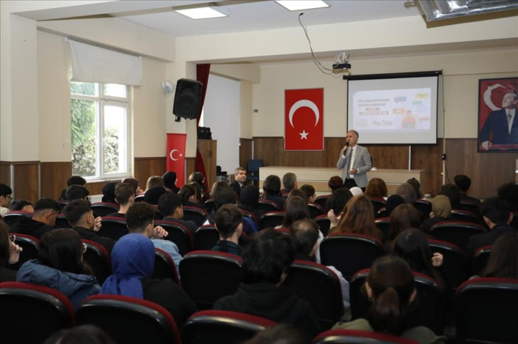 Başkan Taban Naire Çikayeva Anadolu Lisesi öğrencileriyle buluştu