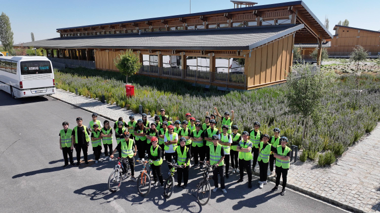 Konya'da liseliler doğa ve kültüre pedal çevirdi