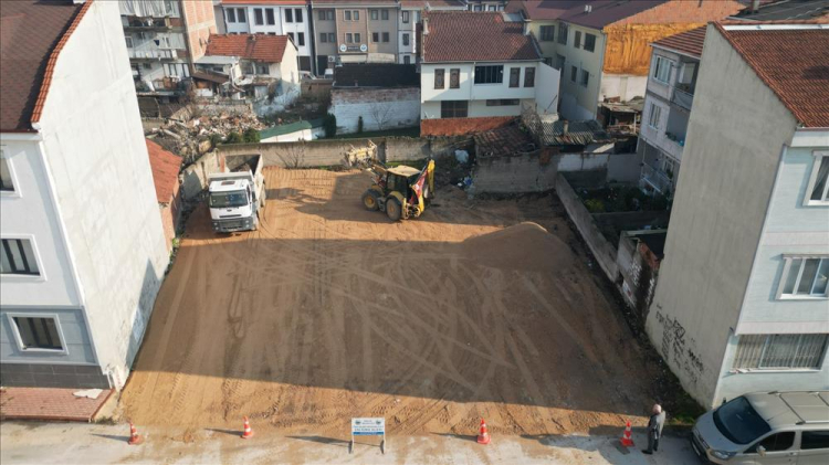 Bursa İnegöl'e 40 araçlık otopark kazandırılıyor