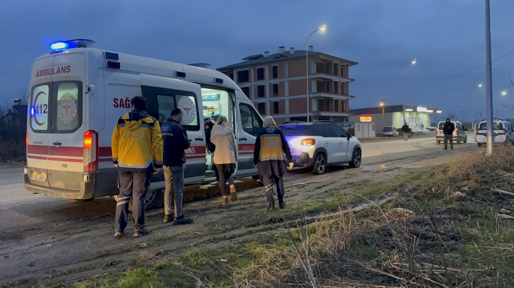 Düzce'de direksiyon hakimiyeti kaybetti! 1 yaralı