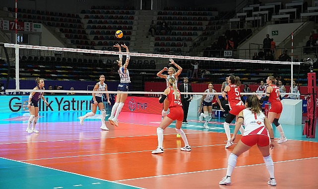 kadin-voleybol-takimindan-3-0lik-galibiyet-TT2IVf7t.jpg