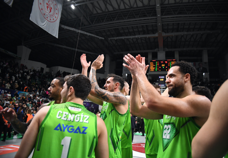 TOFAŞ, Anadolu Efes'i de devirdi