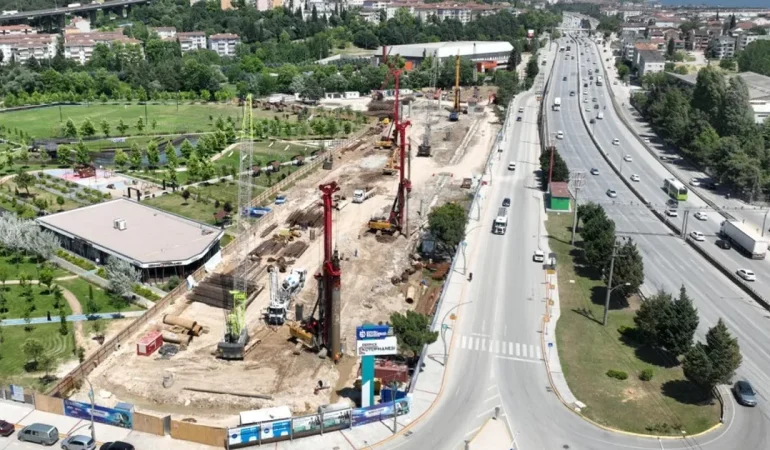 Kocaeli’de ‘Körfezray Metro’ projesi hız kesmiyor