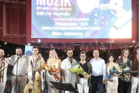 akdeniz-aksamlari-muzik-sehrin-kalbinde-konseriyle-renkleniyor-Jxuu3mj8.webp