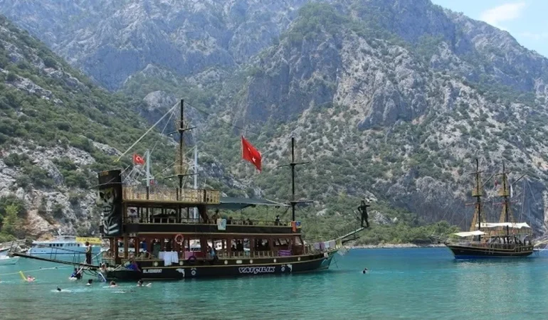Antalya Adrasanlı teknecilerden şaşırtan talep: Kemer’e bağlanmak istiyoruz
