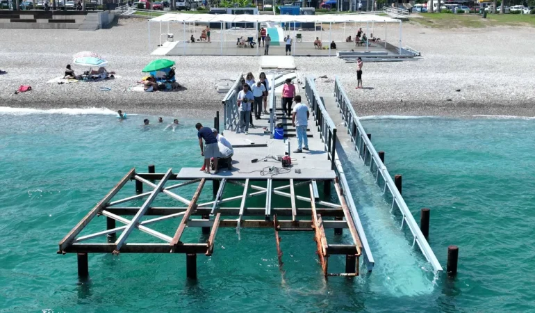 Antalya’da ‘Engelsiz Plaj’ yeni sezona hazırlanıyor