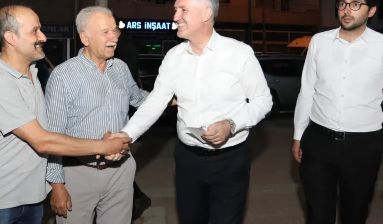 Başkan Alper Taban Sinanbey’de vatandaşlarla buluştu