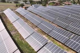bursa-gursudan-gunes-enerjisiyle-ekonomiye-katki-Z6ROrecZ.webp