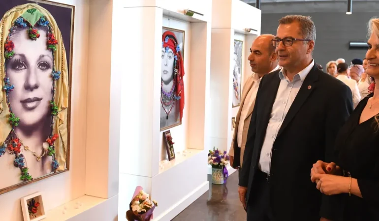 Bursa’nın ipek böceği kozaları sanatla buluştu