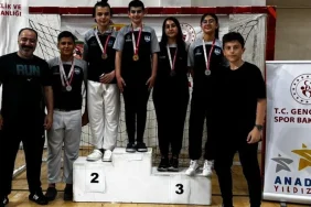 cayirovanin-sporculari-madalya-ve-kupalara-doymuyor-cqwkwkkX.webp