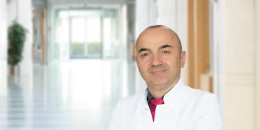 cocuklar-icin-gunes-gozlugu-sart-uv-filtresi-olmayan-gozlukler-faydadan-cok-zarar-getiriyor-GdW8ZQ5a.webp