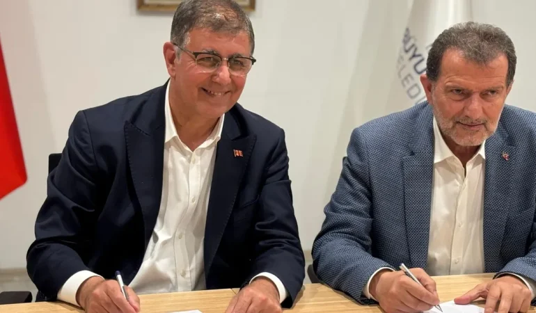 İZDENİZ’de imzalar atıldı