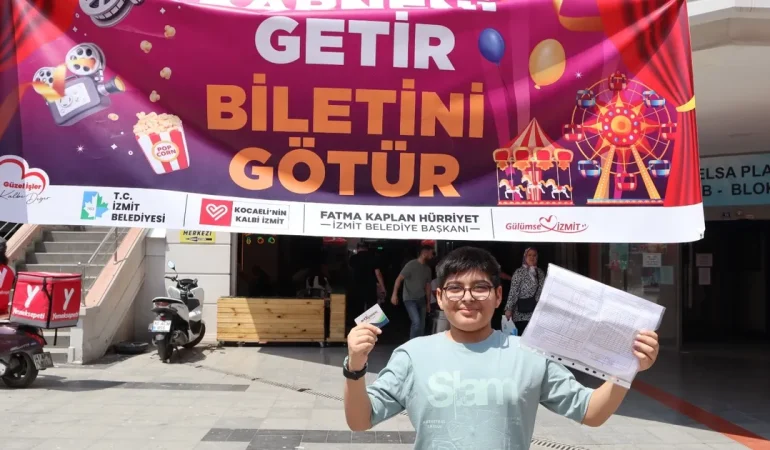İzmit’te ‘karneni getir, biletini götür’ etkinliğine yoğun ilgi
