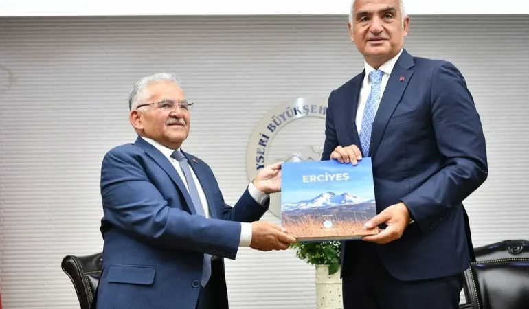 Kayseri Büyükşehir’e Ankara’dan övgü