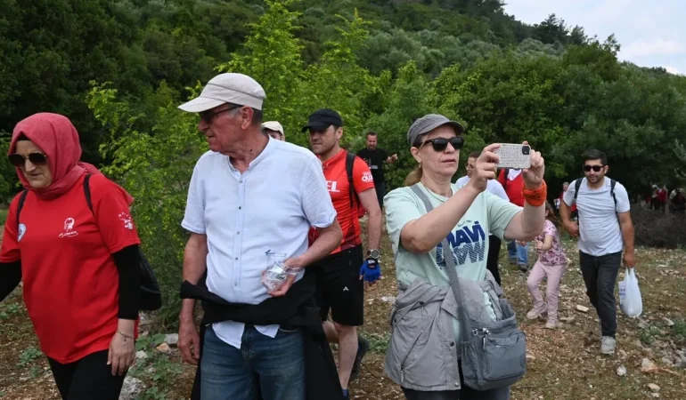 Manisa Tarzanı’nın rotasında doğa ve tarihle iç içe yürüyüş