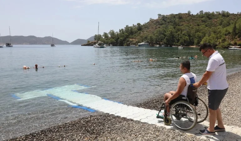 Muğla’da engelsiz plajlarla hayat kolaylaşıyor
