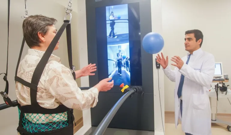 Robotik rehabilitasyonla felçli hastalar yeniden yürüyor!