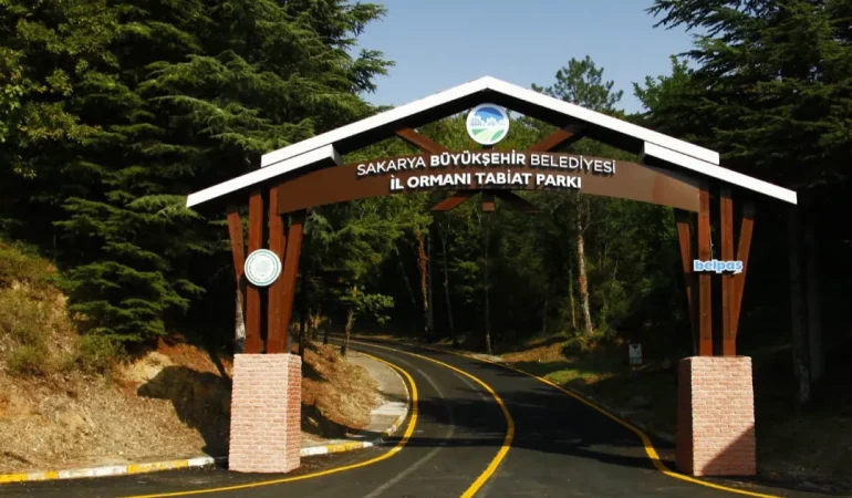 Sakarya’da tabiatın harikasına bayramda ziyaretçi akını 