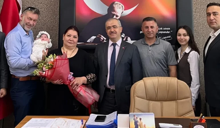 Türkiye’de bir ilk… Asel bebek, bayramı ‘Geçici Koruyucu Aile’de geçirecek