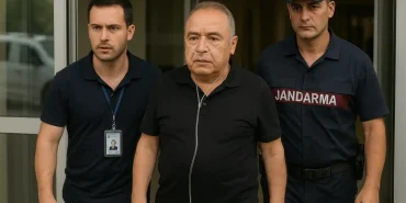 Muhittin Böcek Hastaneye Kaldırıldı